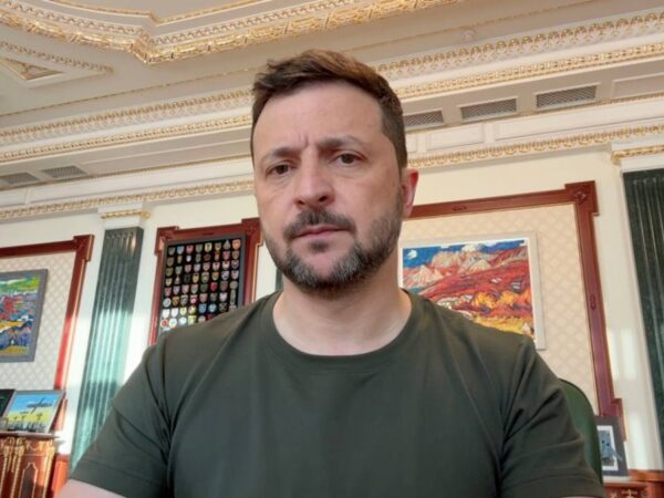 Новини України - Зеленський про переговори: Очікую, хто буде від РФ