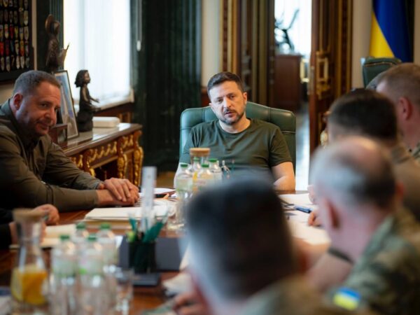 Новини України - Зеленський провів нараду щодо авіації