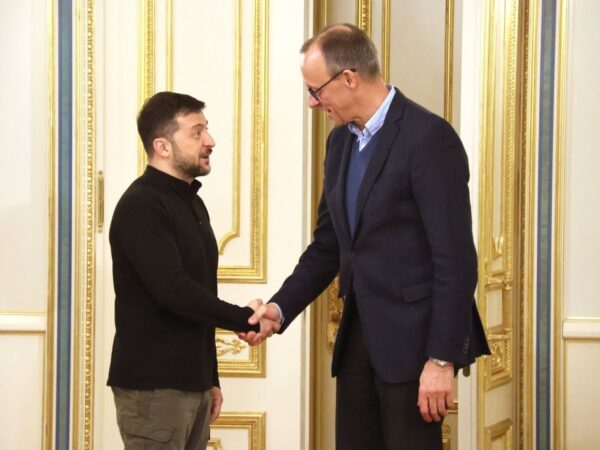 Новини України - Зеленський вперше поговорив з новим канцлером ФРН