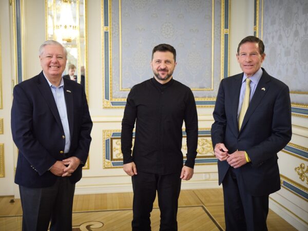 Новини України - Зеленський зустрівся з двома сенаторами США