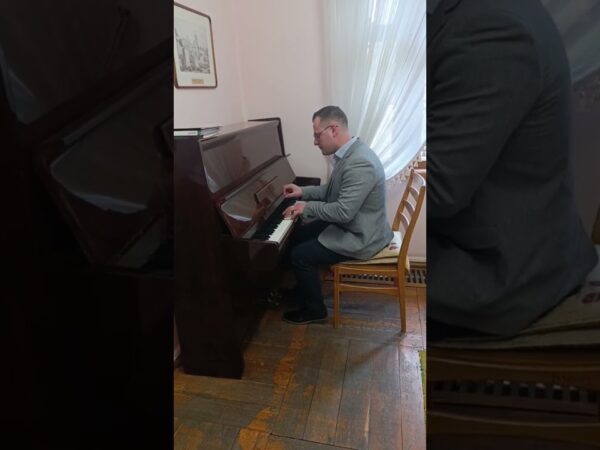 В Будинку-музеї Тараса Шевченка в Києві #music #art #artist