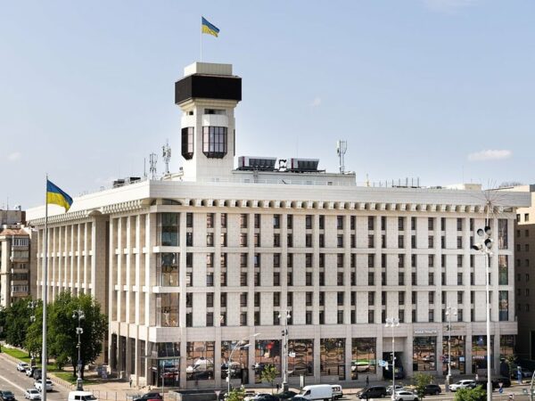 АРМА повернуло державі Будинок профспілок: Зафіксовано спротив та виявлено діюче казино