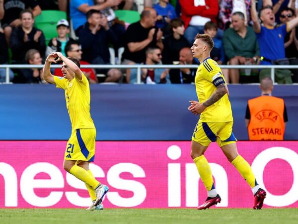 Новини спорту - Автор голу за Україну U-21 чекає з дружиною на малюка