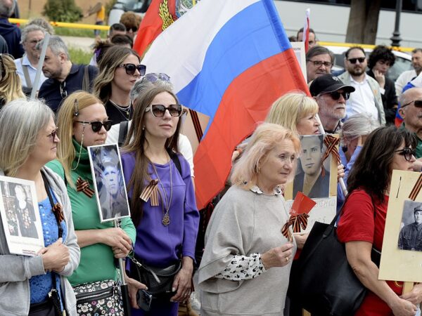 Новини світу - Більшість росіян прагне "нормалізації" відносин із Заходом - опитування