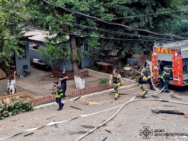 Новини України - Дрон вдарив поряд із будівлею ТЦК у Кривому Розі