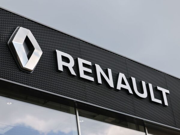 Новини бізнесу - Французька Renault відкриє завод з виробництва дронів в Україні - ЗМІ