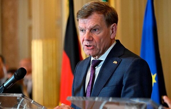 Новини України - ФРН, Франція і Британія готові провести перемовини щодо ядерної програми Ірану