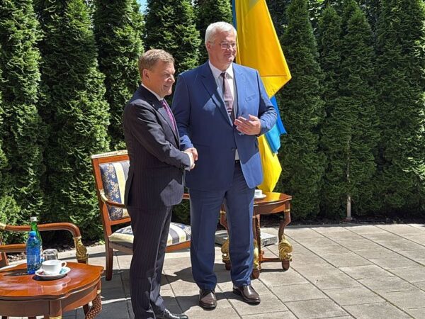 Новини світу - Глава МЗС Німеччини назвав пріоритетом захист України