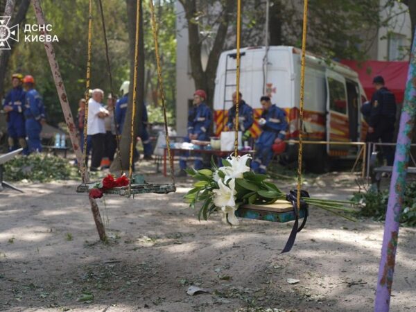 Новини Києва - Кількість загиблих у будинку у Солом'янському районі Києва зросла до 21