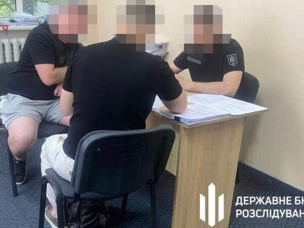 Новини України - Комбат ЗСУ незаконно виплатив 1 млн грн "бойових"