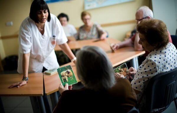 Технології - Молодші покоління рідше хворіють деменцією - дослідження