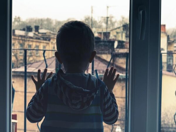 Новини політики - Нібито "рятують": що відбувається з українськими дітьми в Росії
