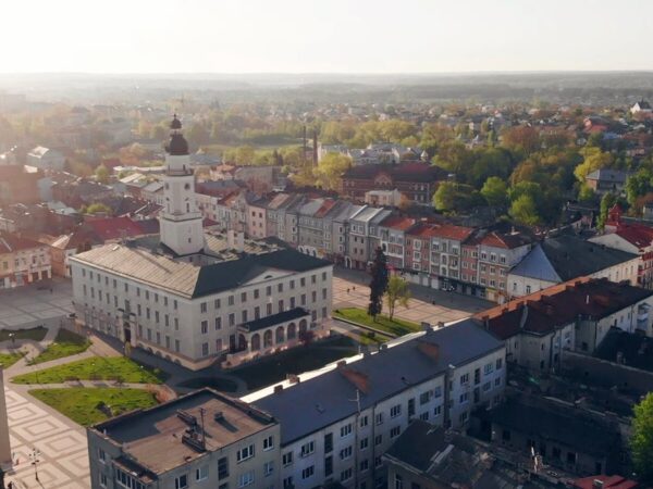 Новини України - Нічна атака на Дрогобич: у повітрі виявили перевищення небезпечних речовин