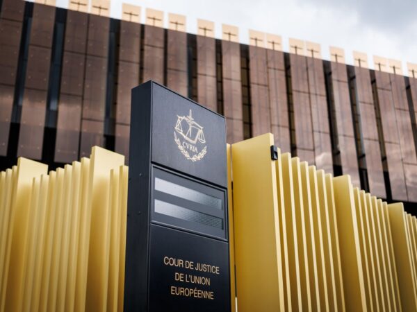 Новини світу - Олігархи Путіна програли битву за санкції