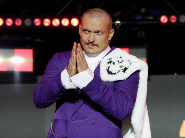 Новини спорту - Онук Мохаммеда Алі провів паралелі між Усиком і легендарним дідусем