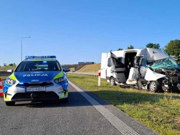 Новини світу - Під Варшавою сталося ДТП за участю українців: є потерпілі