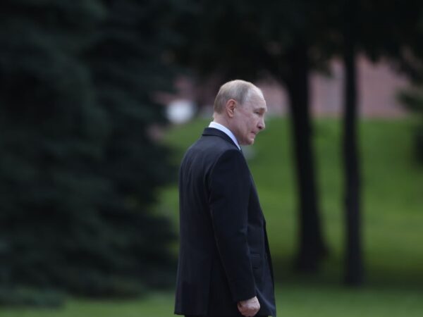 Новини бізнесу - Путін урізав бюджет після падіння нафтових доходів