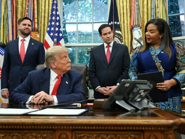 Новини світу - Руанда і Конго підписали мирну угоду, Трамп заявив про вигоду для США