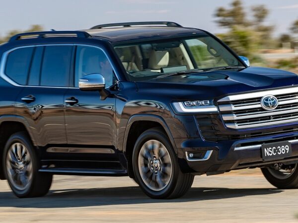 Авто новини - Toyota представила найпотужніший Land Cruiser