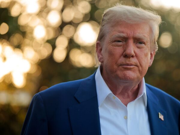 Новини світу - Трамп дозволив Китаю купувати іранську нафту всупереч власним санкціям