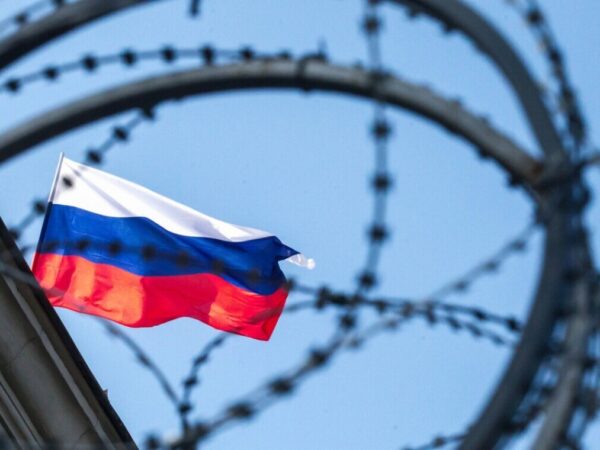 Новини світу - Трамп відклав санкції проти Росії, а ЄС продовжив обмеження за Крим