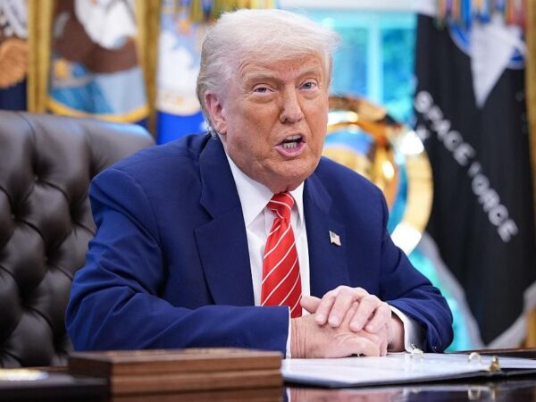 Новини світу - Трамп заявив про "другий шанс" для Ірана