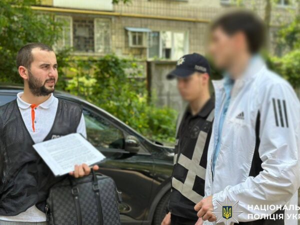 Новини Києва - У Києві чоловік підпалив авто військового на замовлення РФ