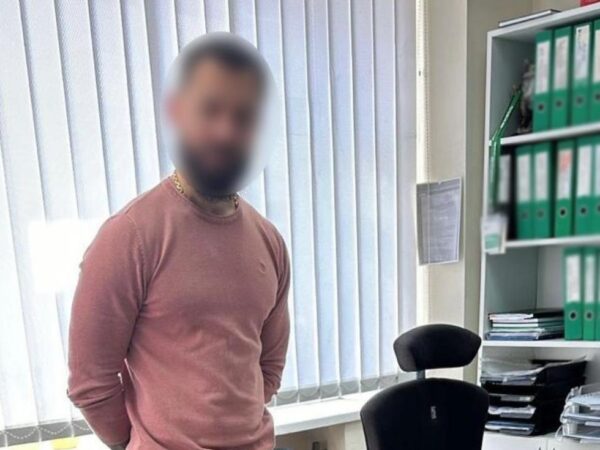 Новини Києва - У Києві працівник МВС торгував "красивими" автомобільними номерами