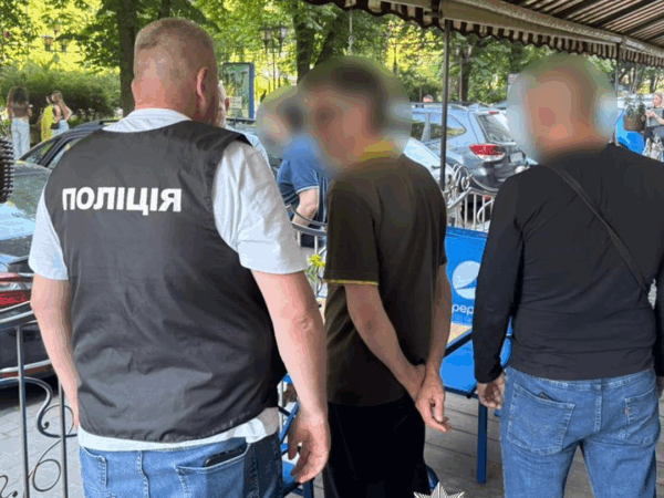 Новини України - У шести регіонах викрили схеми для ухилянтів: ціна послуги сягала $25 тис.