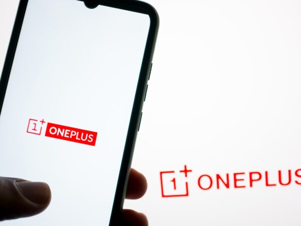 Новини бізнесу - У США запідозрили OnePlus у передачі даних користувачів до Китаю
