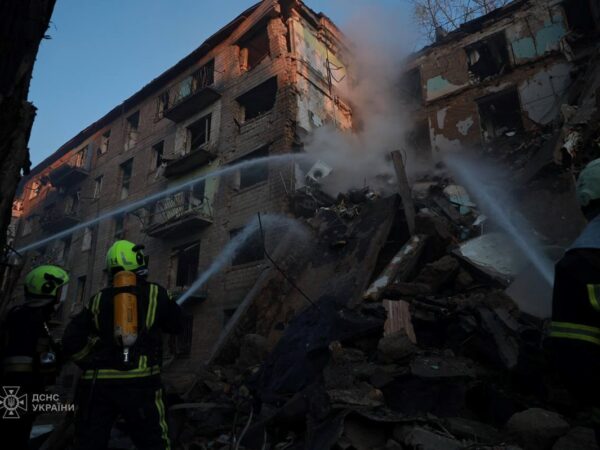 Новини Києва - У зруйнованому будинку в Києві вже п'ять загиблих