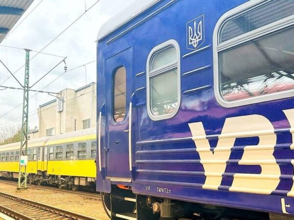 Новини України - Удар Росії пошкодив поїзд Одеса-Запоріжжя у Дніпрі