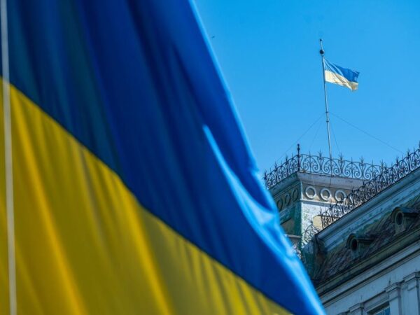 Новини України - Україна відзначає День Конституції