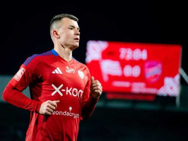 Новини спорту - Український легіонер віце-чемпіона Польщі переніс операцію на коліні