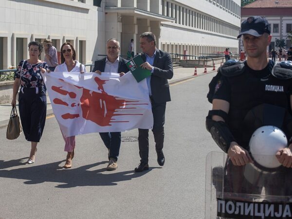 Новини світу - В Сербії провели серію затримань через "підготовку до держперевороту"