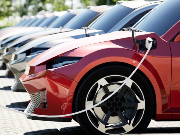Авто новини - В Україні на 43% зріс попит на гібридні авто