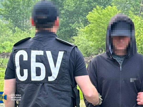 Новини України - В Україні затримано торговців трофейною зброєю