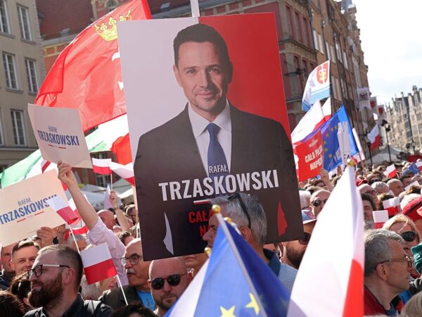 Новини світу - Вибори у Польщі: Тшасковський випереджає Навроцького