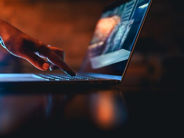 Новини світу - Витік століття: в Мережу злили мільярди паролів з Apple, Google та Facebook