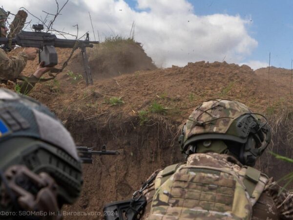 Новини України - ЗСУ ведуть бої з армією РФ на 10 напрямках