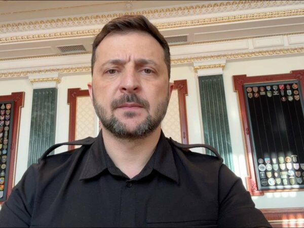 Працюємо зараз із партнерами над новим постачанням, над більшим виробництвом зброї в Україні