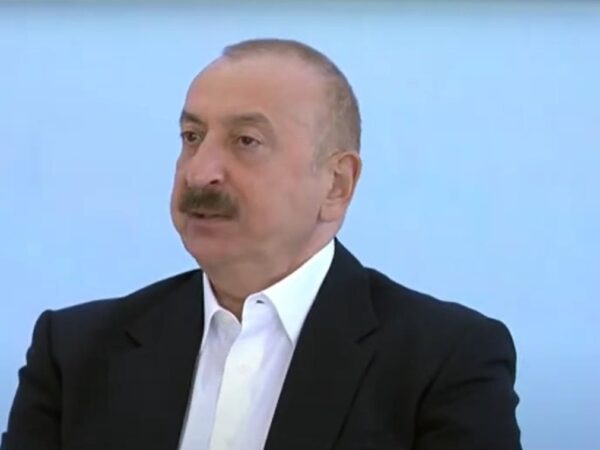 Новини України - Алієв назвав шлях відновлення цілісності України