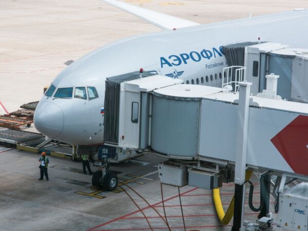 Новини світу - Атака на Аерофлот. Хто і як "хапнув" компанію