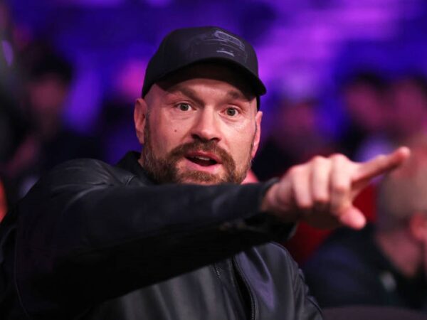Новини спорту - Бив би в одні ворота: Ф’юрі помріяв про бій із Дюбуа, якби він відбувся