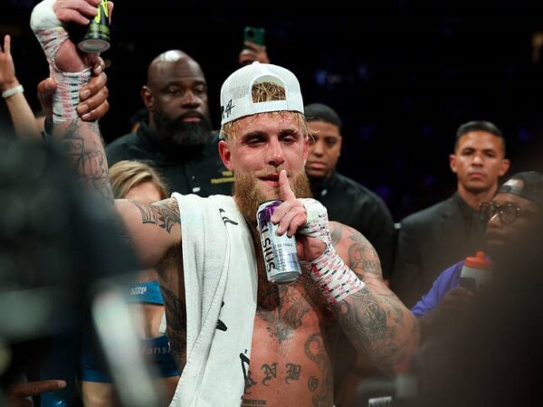 Новини спорту - Блогер, що боксує, потрапив до топ-15 рейтингу WBA