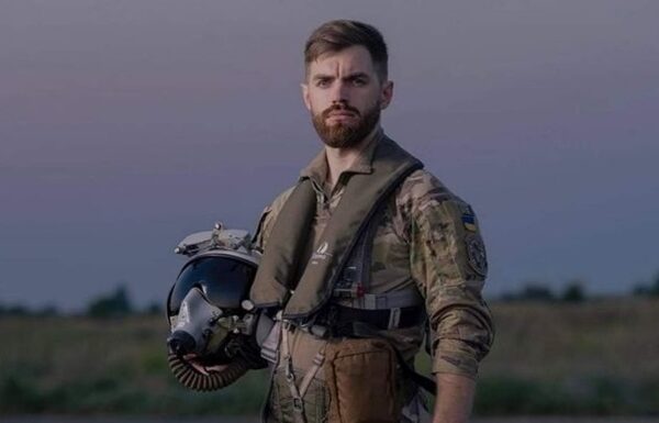 Новини України - ДБР провело обшуки у матері загиблого пілота "Джуса"