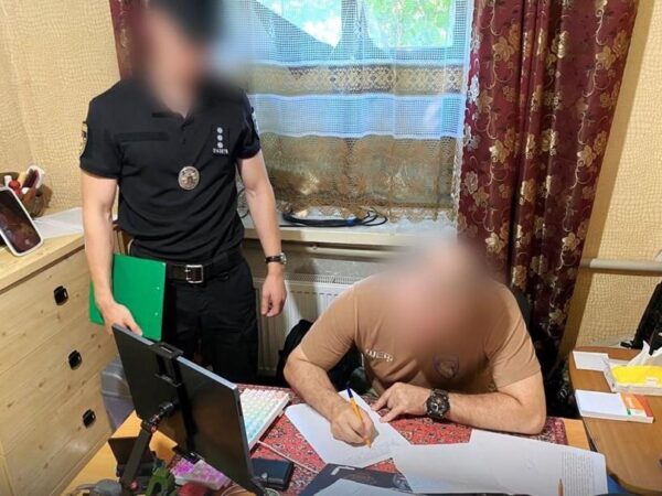 Новини України - Двох комбатів ЗСУ і начштабів спіймали на незаконних виплатах