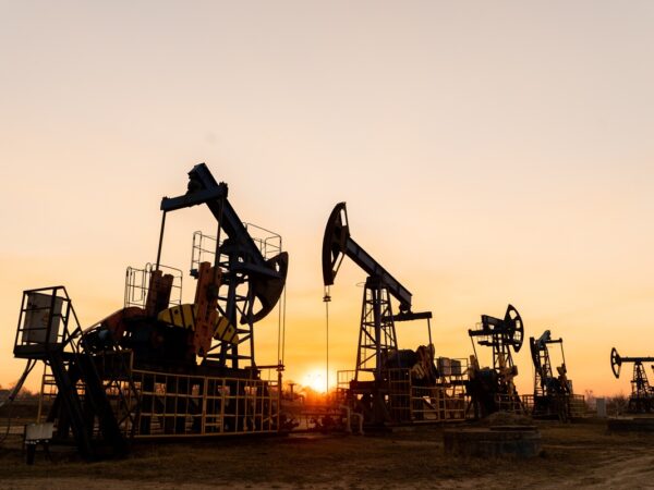 Новини бізнесу - Експорт нафти з Росії у 2025 році значно впав - ЗМІ