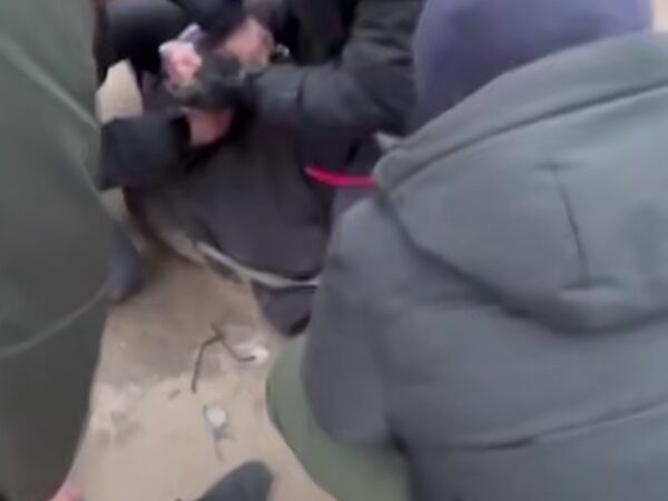 Новини світу - ФСБ затримала дев'ятьох росіян, що "закликали до вбивства силовиків"
