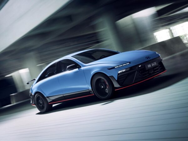 Авто новини - Hyundai представила електричний седан Ioniq 6 N